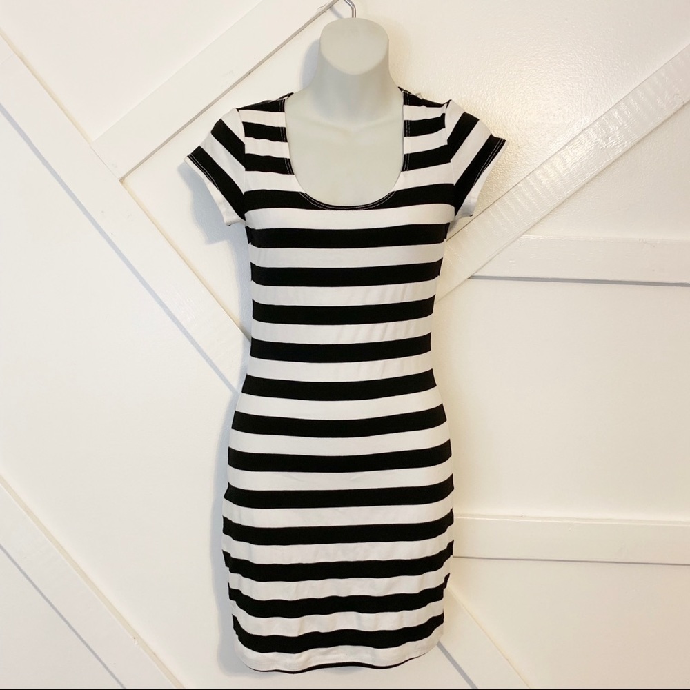 Emma & Sam Striped Mini Cutout Bodycon Dress Sz S